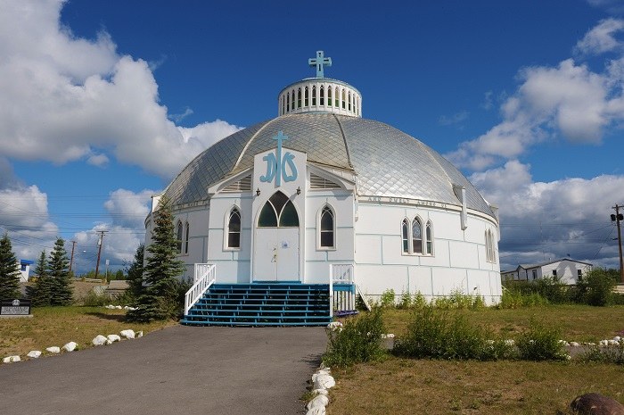 Igloo Church là địa điểm hấp dẫn của thành phố Inuvik