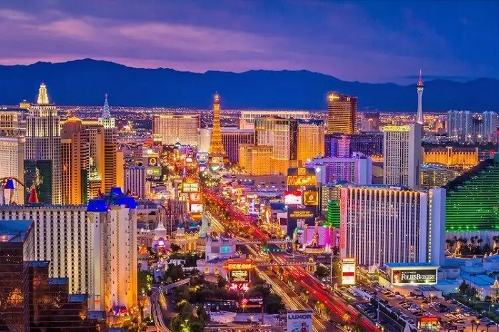 Las Vegas được mệnh danh là “Thành phố ánh sáng” của Mỹ