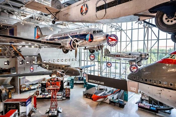 Bảo tàng hàng không Carolinas là nơi trưng bày các hiện vật quan trọng