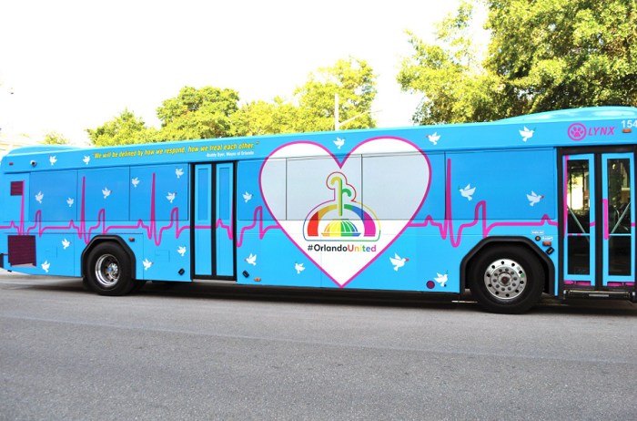 Xe bus là phương tiện công cộng quen thuộc tại Orlando