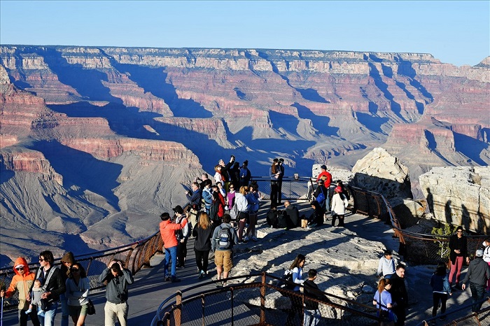 Vườn quốc gia Grand Canyon luôn thu hút đông đảo du khách ghé thăm