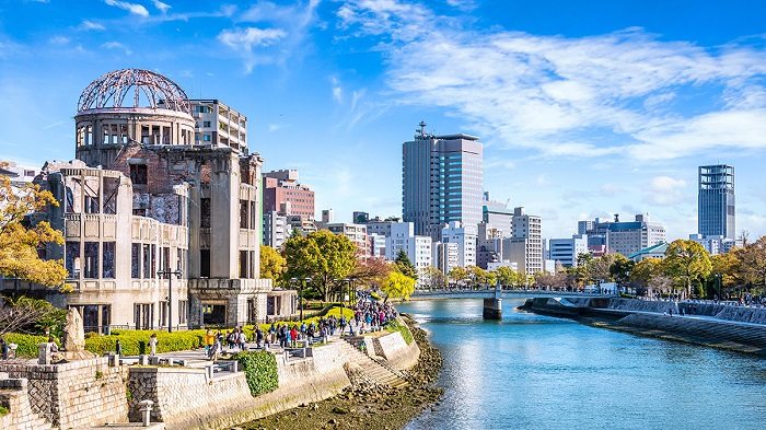 Hiroshima nổi bật với nền kinh tế phát triển và giáo dục chất lượng