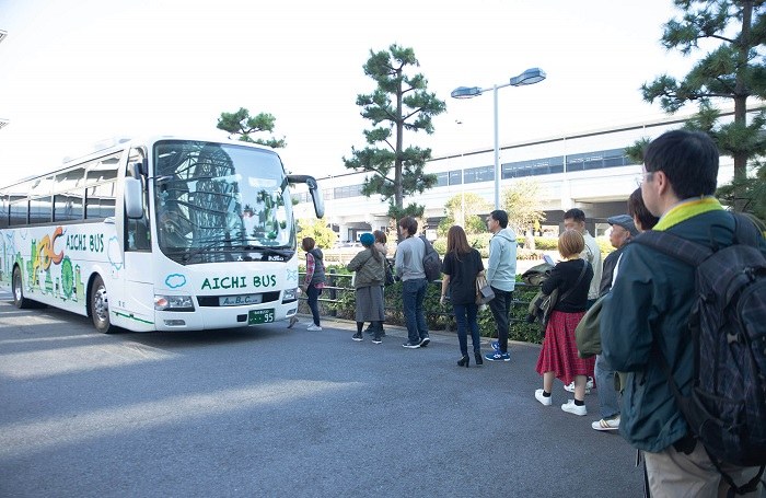 Du khách có thể lựa chọn nhiều phương tiện để đi từ sân bay về trung tâm