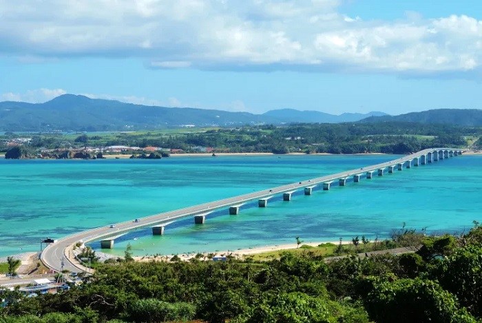 Đảo Kouri là điểm du lịch nổi tiếng tại Okinawa