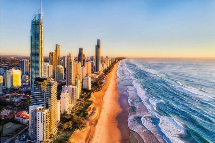 Gold Coast là thành phố biển xinh đẹp của bang Queensland
