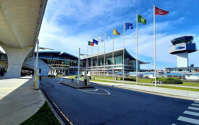 Sân bay quốc tế Porto Francisco Sá Carneiro (OPO)