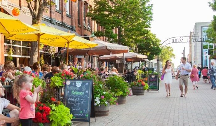 Hãy tránh mua vé máy bay đi Charlottetown vào mùa cao điểm du lịch Canada