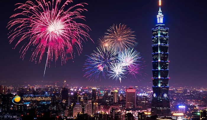 Taipei 101 là địa điểm du lịch Đài Loan nổi tiếng dành cho du khách