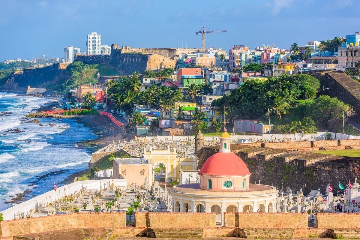 Sở hữu những bãi biển xinh đẹp và các di tích lịch sử lâu đời, San Juan - Puerto Rico là khu nghỉ dưỡng nổi tiếng của Mỹ